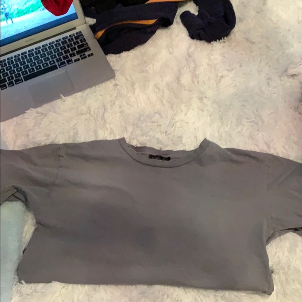 gray- blue crop top
